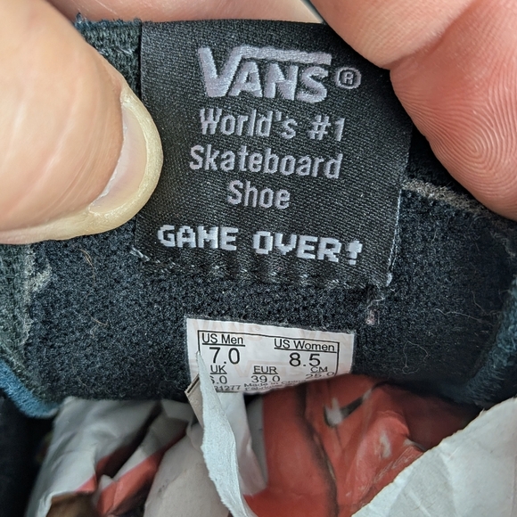 VANS Game Over Nintendo Mid Unisex Flat Shoes Size 8.5 Women Or 7 Men - Picture 6 of 8